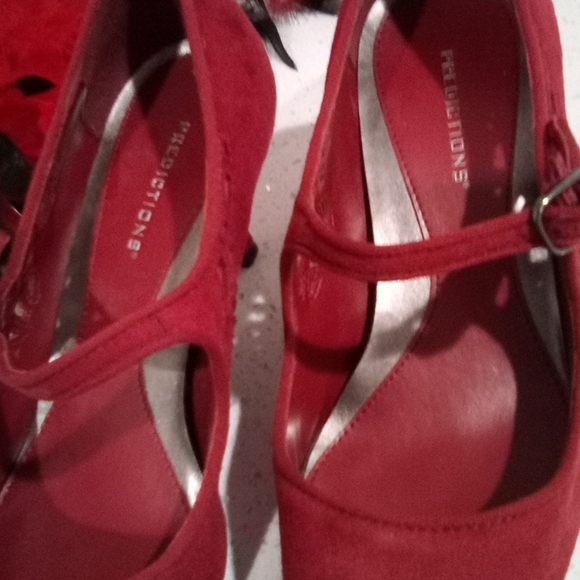 Predictions Lipstick Red Point Toe Kitten Heel Maryjanes - Picture 16 of 16